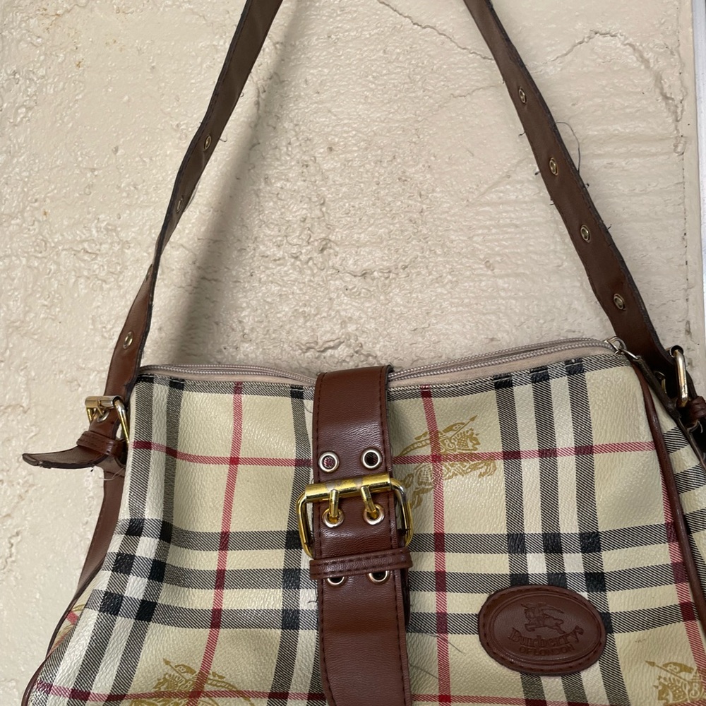 Burberrys shoulder bag